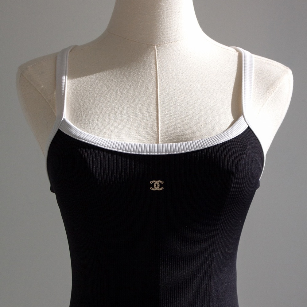 Chanel Spring/Summer 2022 Black White Ribbed Crystal CC 22S Bodysuit Swimsuit - Picture 11 of 16